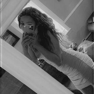 Meet your Posher, Talis